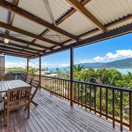 Airlie Getaway - Airlie Beach Villa Exterior photo