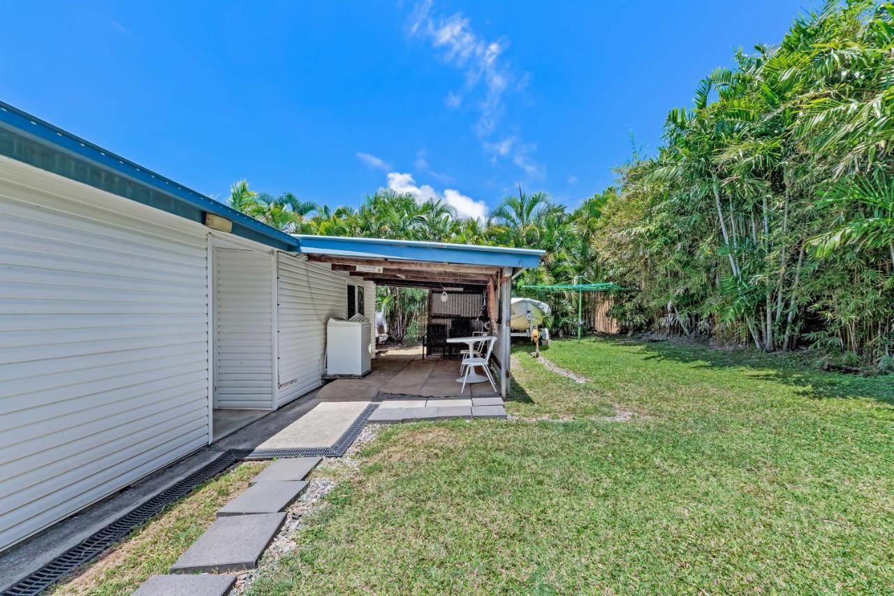 Airlie Getaway - Airlie Beach Villa Exterior photo